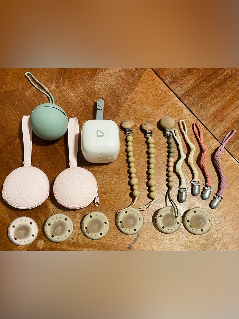 Ninni Co. Luxury Pacifier Bundle